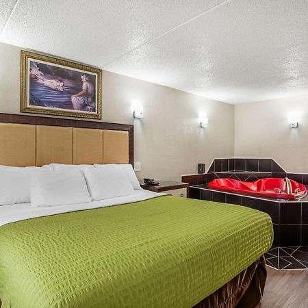 Econo Lodge Richmond-North Chesterfield Eksteriør bilde