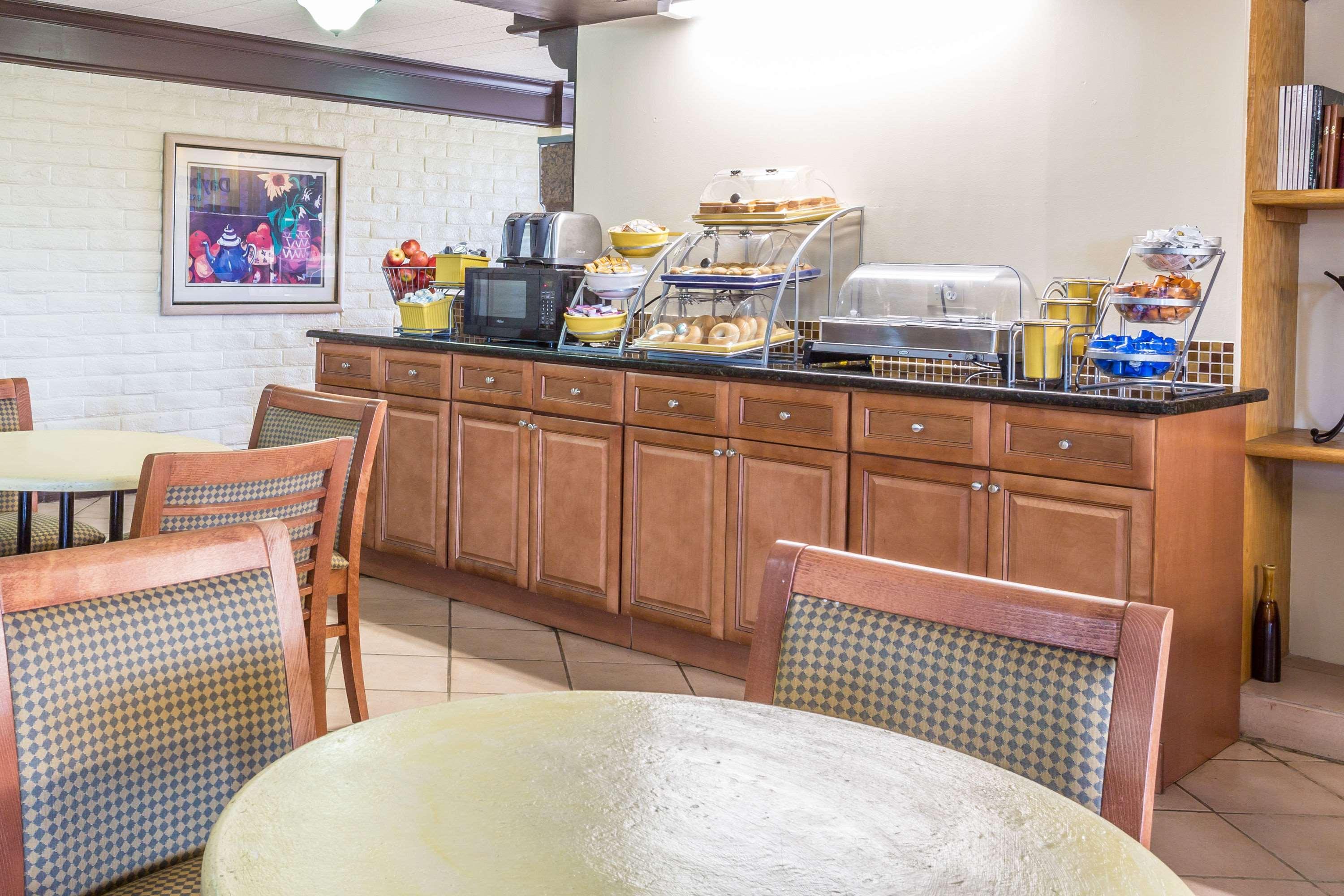 Econo Lodge Richmond-North Chesterfield Eksteriør bilde