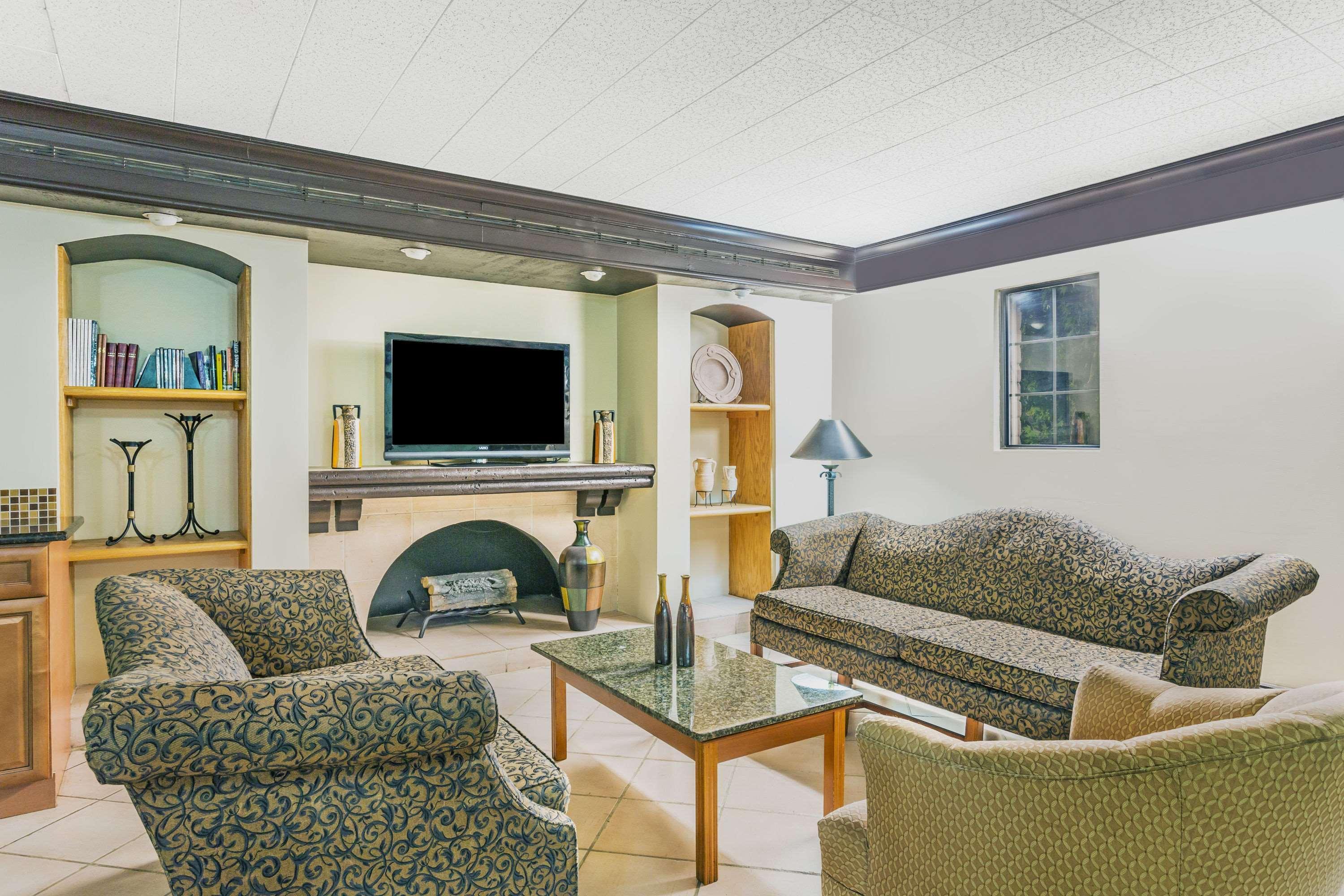 Econo Lodge Richmond-North Chesterfield Eksteriør bilde